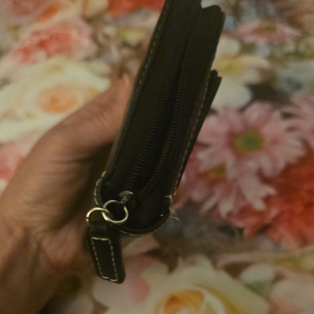 Fossil Black Leather Wallet - Picture 10 of 12